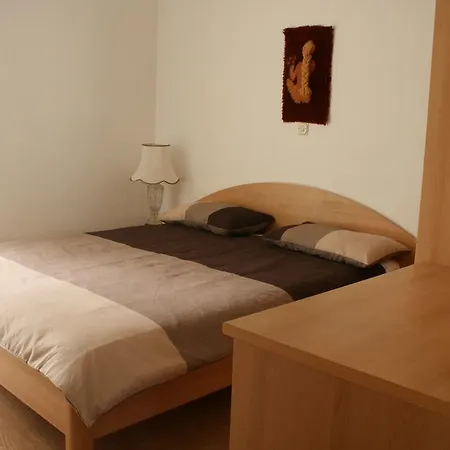 Manuela Apartment *