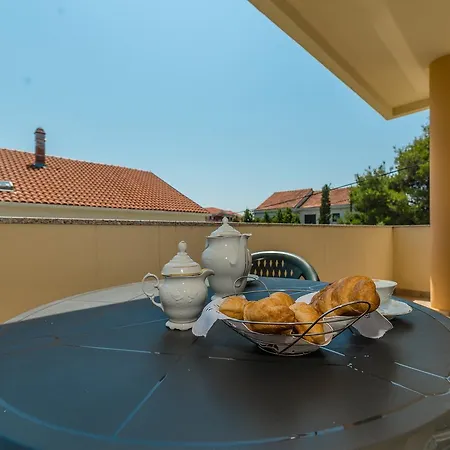 Manuela Apartament Privlaka (Zadar)